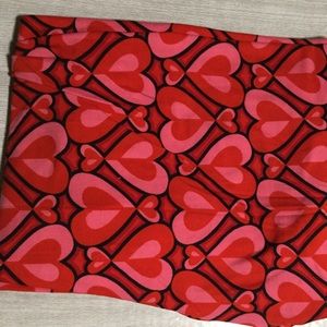LLR VALENTINE LEGGINGS. NWT, TC hearts